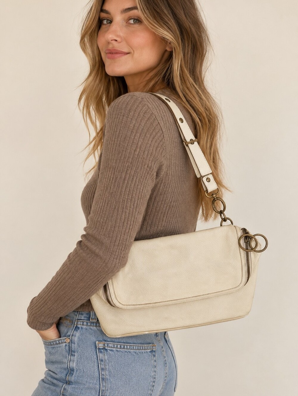 Rabeanco White Pebbled Leather Shoulder Bag Adjustable Strap Brass Hardware Y2K